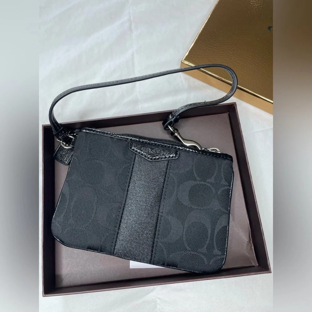 COACH 12cm signature small wristlet‎ wallet black jacquard pattern
